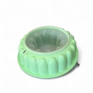 Vintage Tupperware Jel-Ring jello mold in mint green complete set